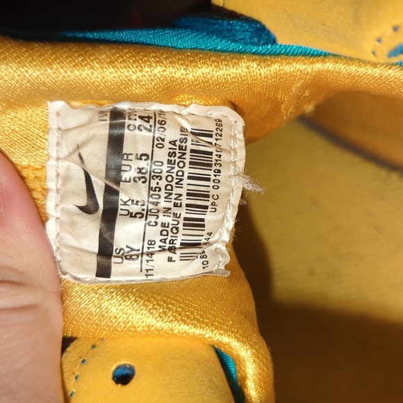 Nike Huarache Trainer Shoes - Picture 6 of 6